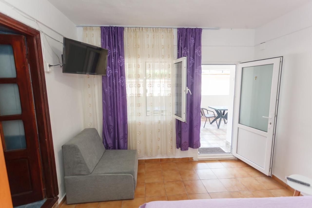 Casa Selena Hotell Costinesti Exteriör bild