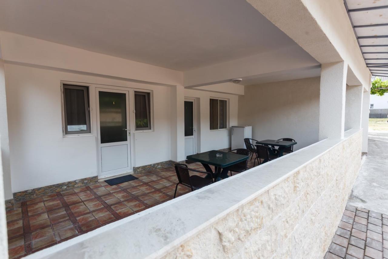 Casa Selena Hotell Costinesti Exteriör bild
