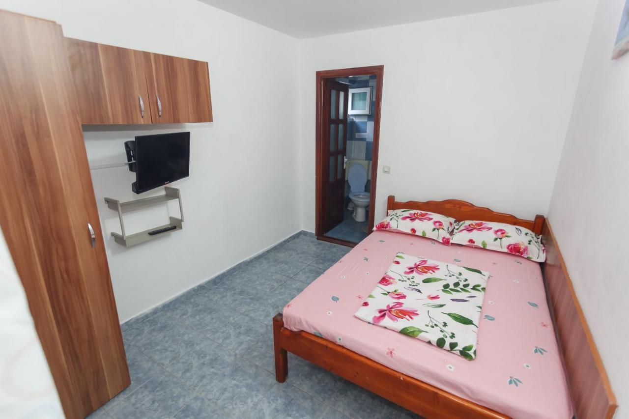 Casa Selena Hotell Costinesti Exteriör bild