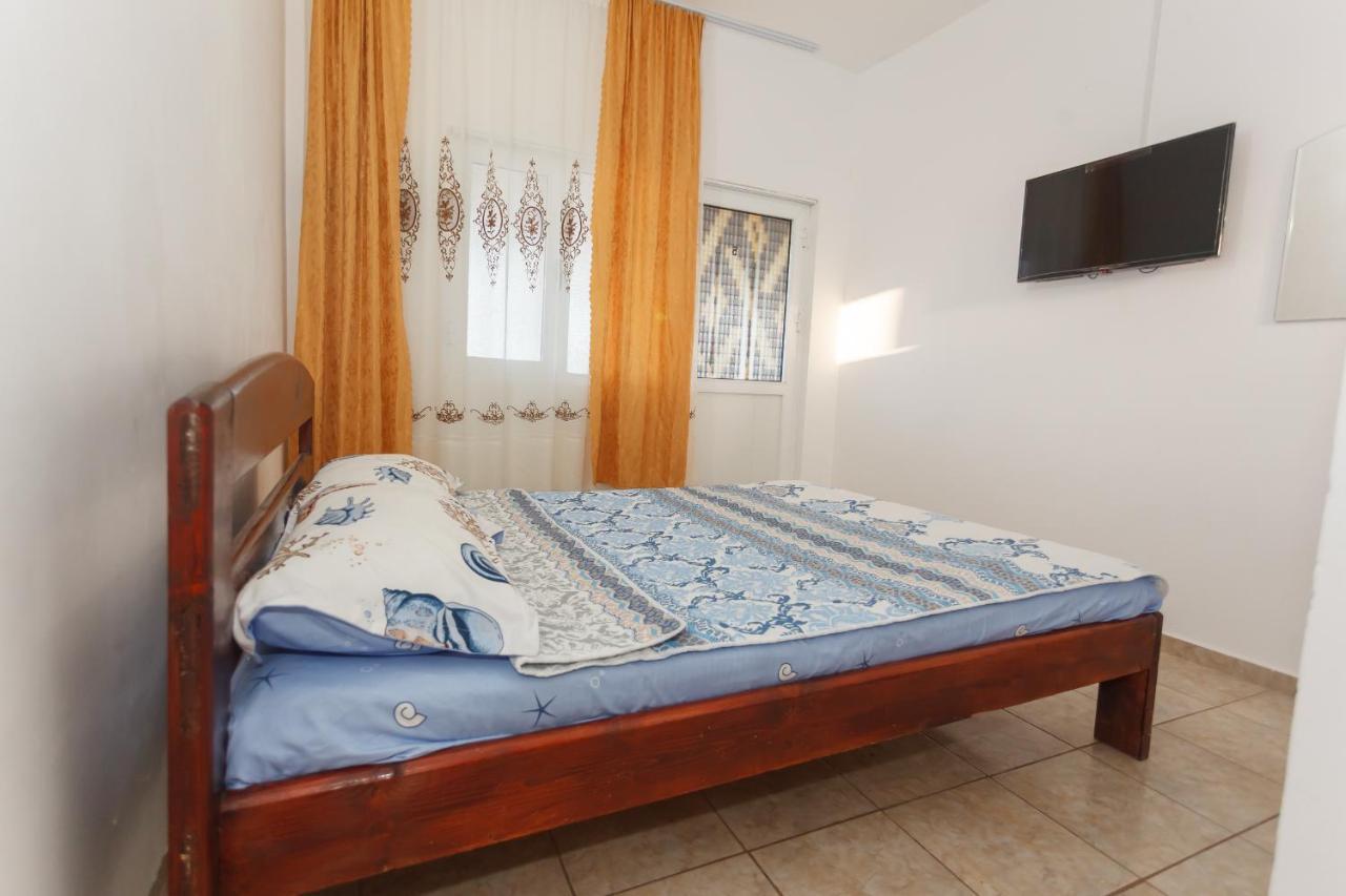 Casa Selena Hotell Costinesti Exteriör bild