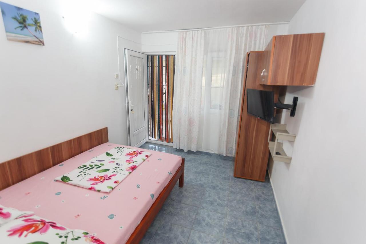 Casa Selena Hotell Costinesti Exteriör bild