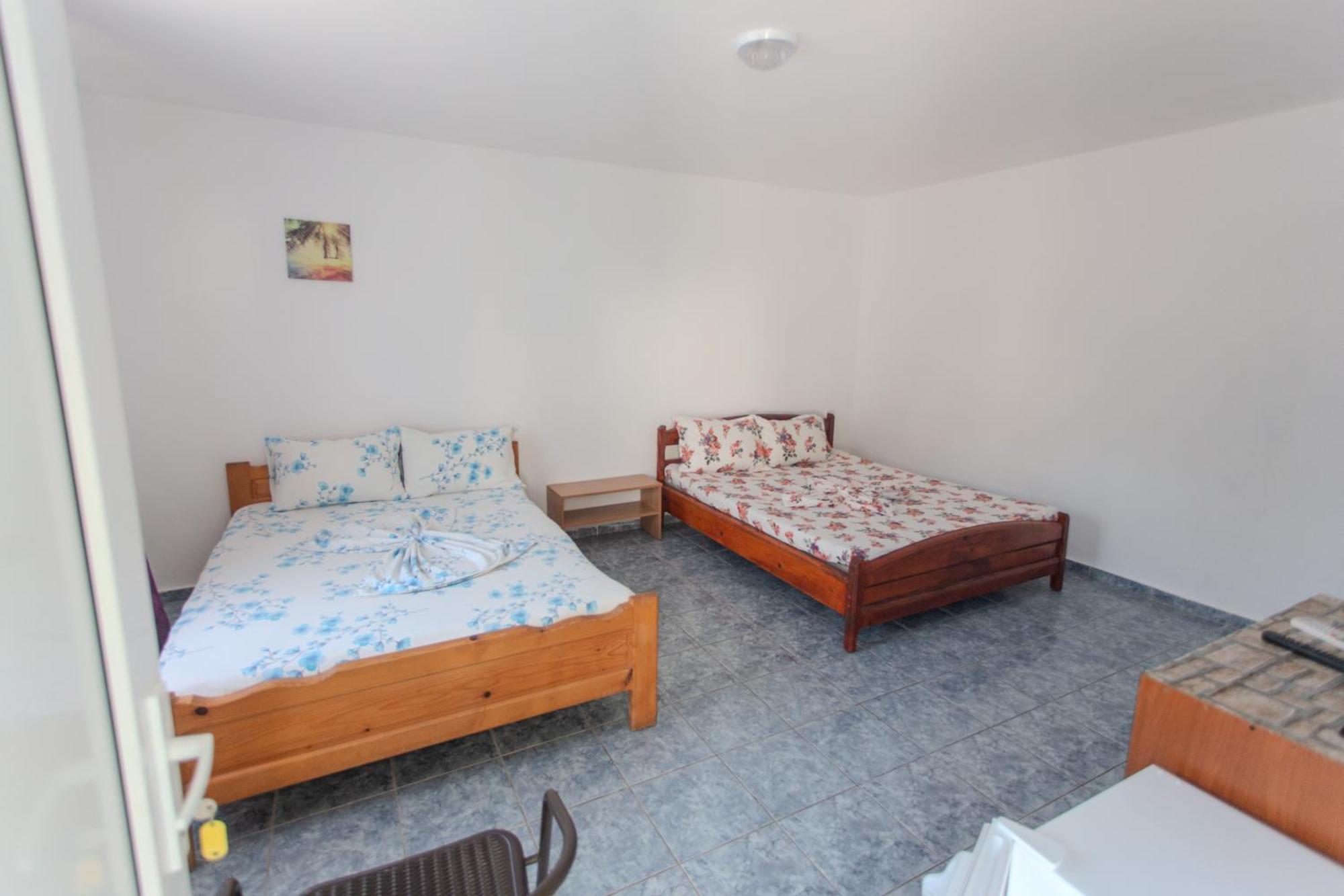 Casa Selena Hotell Costinesti Exteriör bild